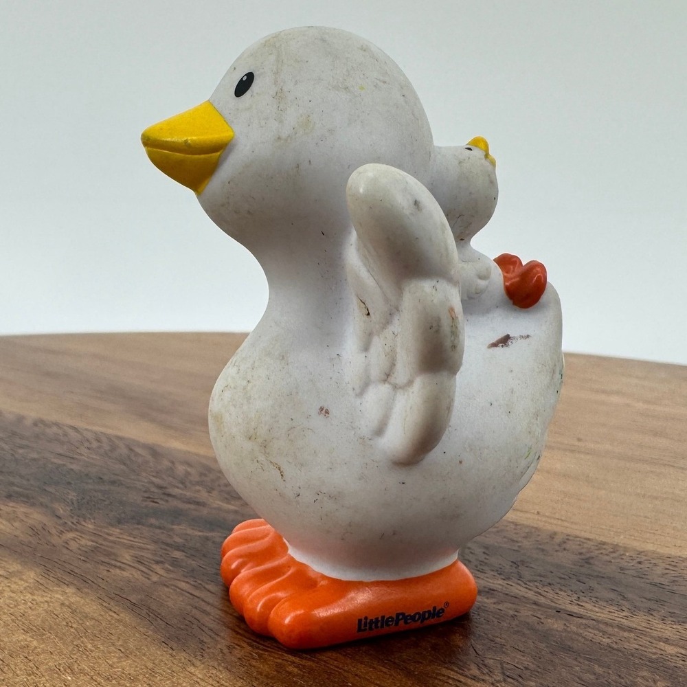 Fisher Price Little People Duck with Duckling Figure White Orange Farm Toy 2005